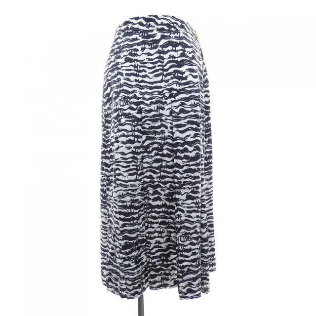 Louis Vuitton Skirt Silk Black White in Black Silk from The Reluxe