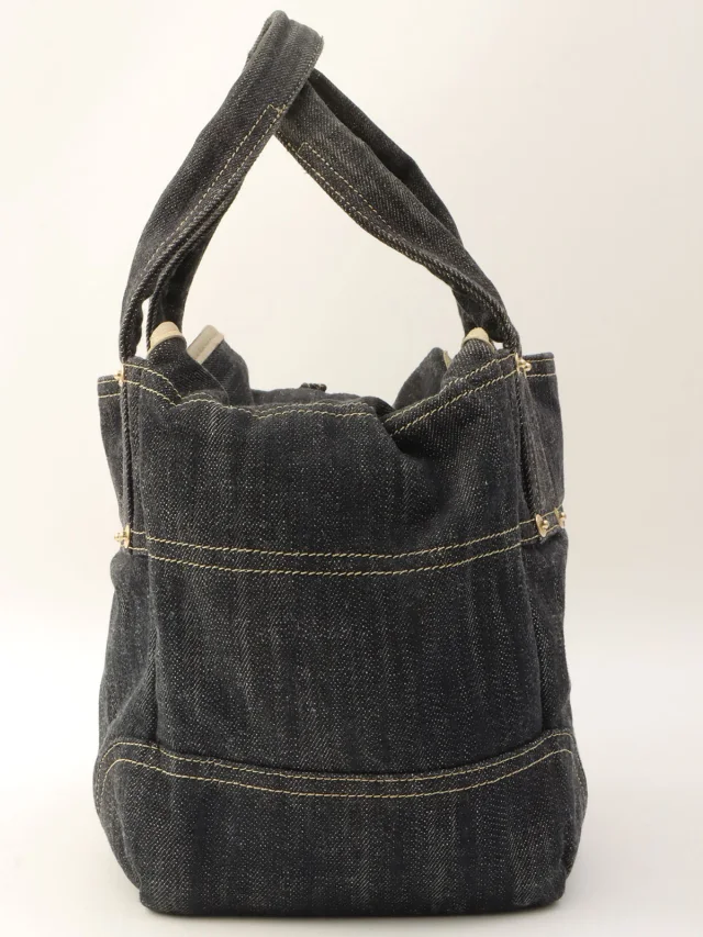 Chanel 2005-era Sparkling Denim CC Mark Stitch Handbag Indigo in Denim from VINTAGE QOO TOKYO, photo 3 of 13