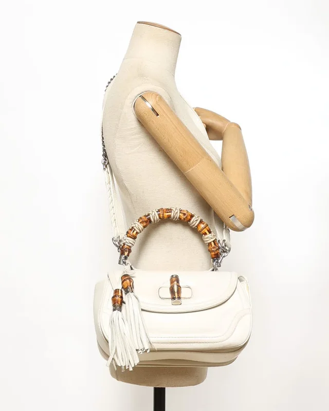Gucci Bamboo 1947 Medium Top Handle Bag in Leather from A Retro Tale, photo 10 of 10