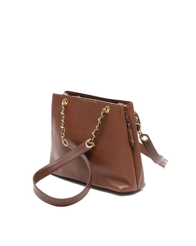 Chanel Caviar CC Tote Bag in Caviar leather from A Retro Tale, photo 3 of 16