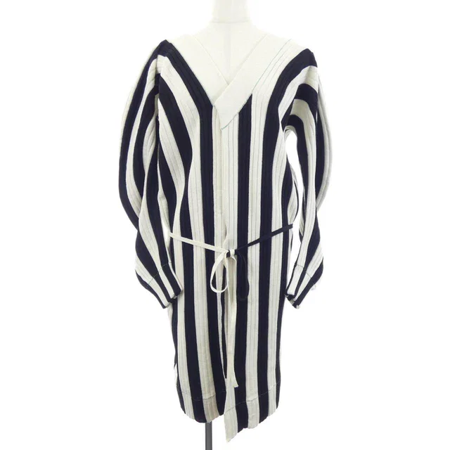 Bottega Veneta Long Cardigan from LuxUness