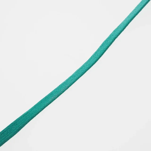Hermès Lacquer Silk Necklace 052880FL in Green Canvas from LuxUness, photo 6 of 8