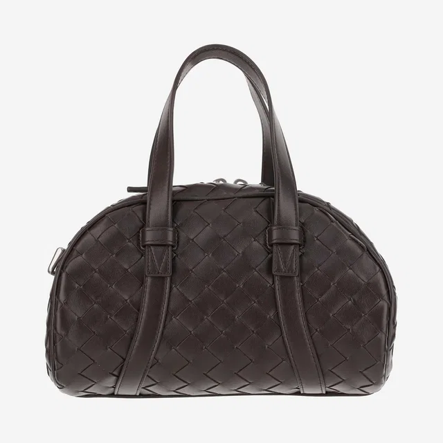 Bottega Veneta Intrecciato Shoulder Bag — Brown Pelle in Brown Woven leather from HEWI