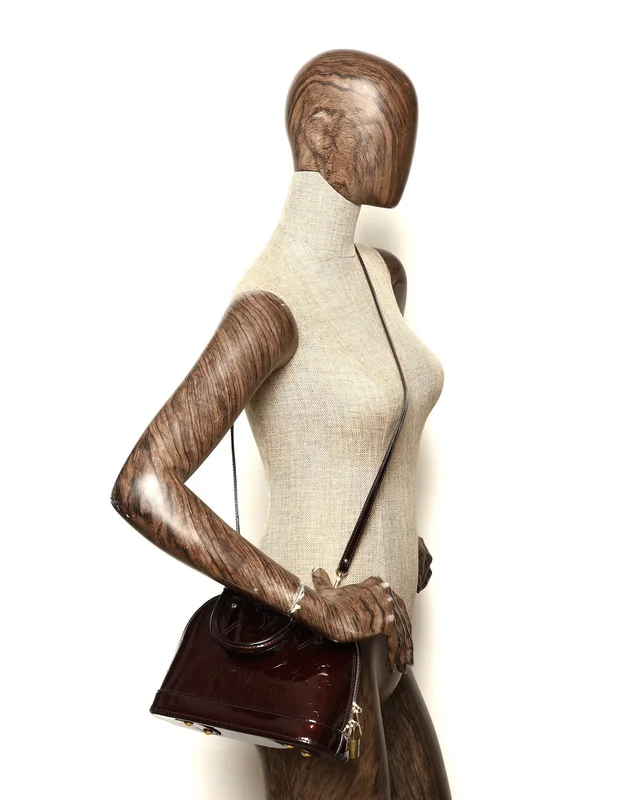 Louis Vuitton Vernis Alma BB Bag in Patent leather from A Retro Tale, photo 8 of 8