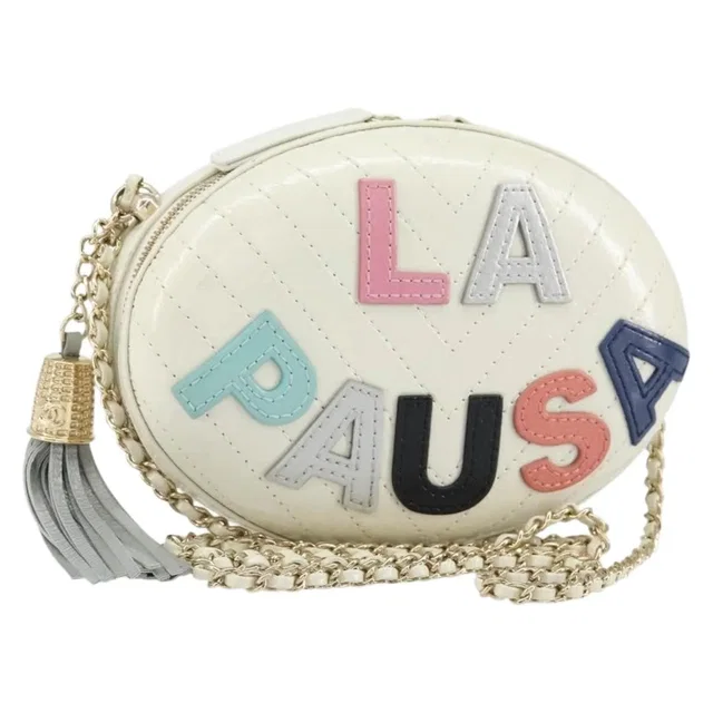 Chanel La Pausa Evening Chevron Lambskin With Applique White Leather Bag in White Lambskin from HEWI