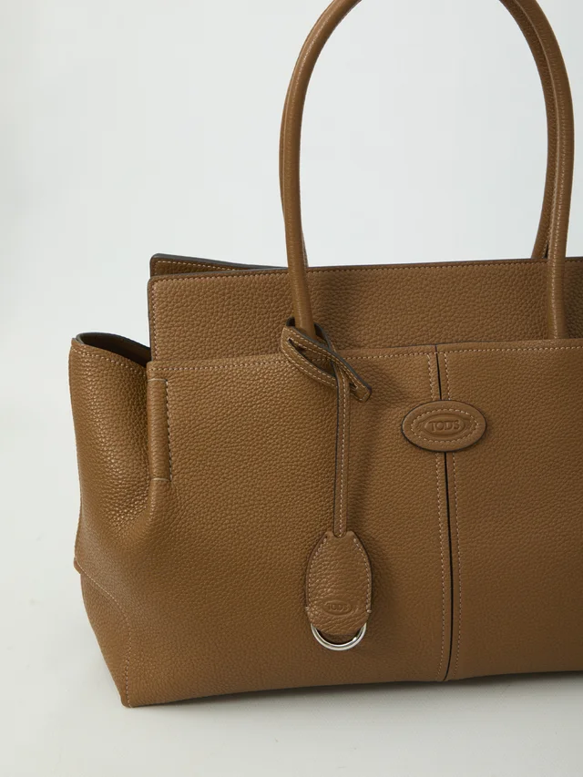 Tod's Hammered leather medium Tote bag, photo 4 of 4 from SENSER