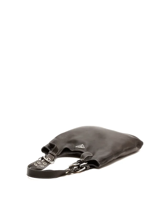 Prada 1990s Leather Tote Bag in Leather from A Retro Tale, photo 4 of 8