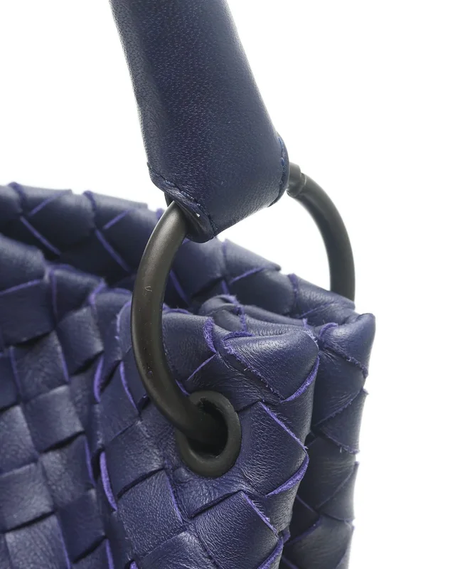 Bottega Veneta Intrecciato Hobo Shoulder Bag in Woven leather from A Retro Tale, photo 7 of 11