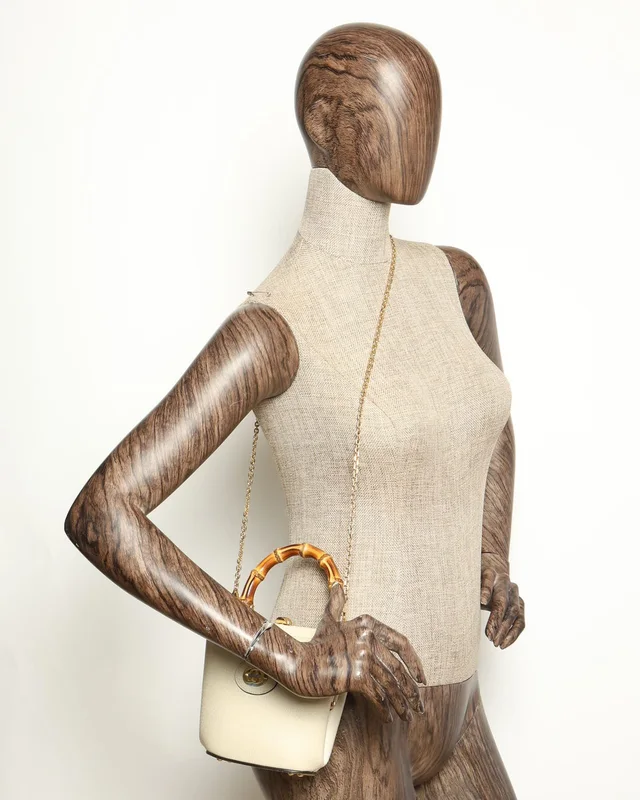 Gucci Mini Bamboo Bucket Bag in Leather from A Retro Tale, photo 8 of 8
