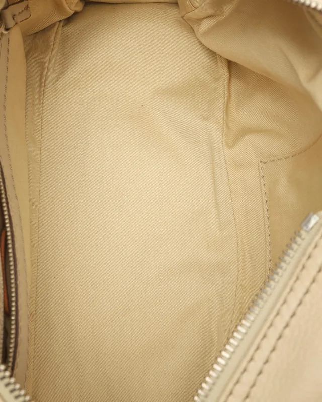 Chloé Medium Paddington Bag in Caviar leather from A Retro Tale, photo 8 of 10
