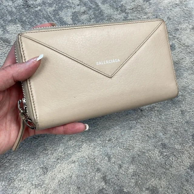 Balenciaga Cream Beige Leather Zip Around Long Wallet Designer Envelope Papier in White Leather from Poshmark, photo 1 of 1