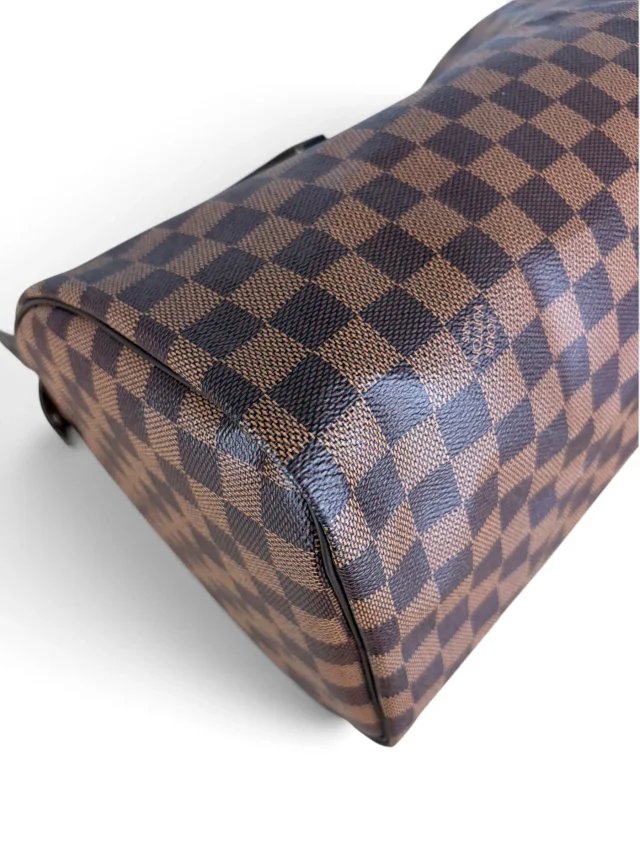 Louis Vuitton Damier Ebene Speedy 30 in Brown Coated canvas from Season 2 Consign, photo 9 of 11