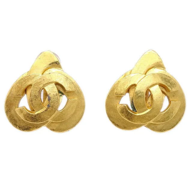 Chanel Heart Earrings Gold Clip-On 97P in Gold from AMORE Vintage Tokyo