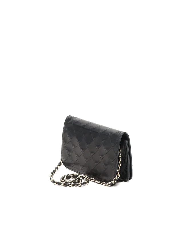 Chanel Classic Small Full Flap Bag in Leather from A Retro Tale, photo 3 of 8