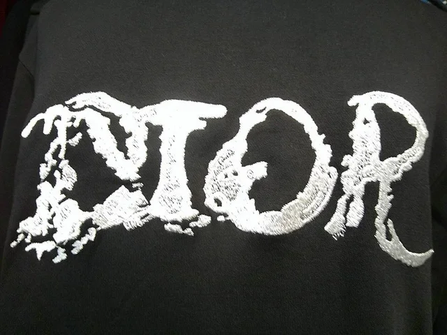 Dior Hoodie Black Size: M in Black from Oxfam Online Shop, photo 4 of 5