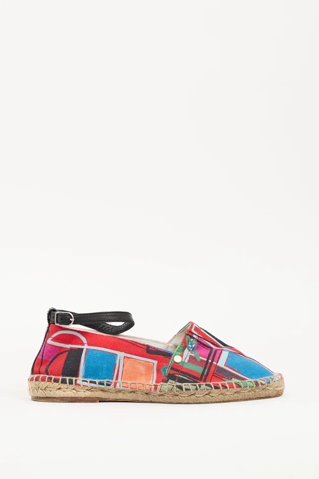 Hermès Canvas Malaga Espadrille in Canvas from VSP Consignment