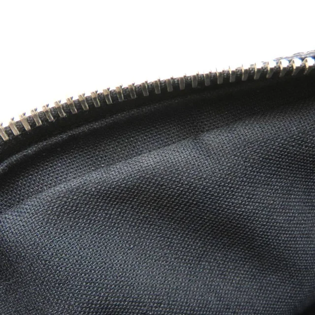 Louis Vuitton Damier Graphite Shoulder Bag in Black Canvas from LuxUness, photo 6 of 9