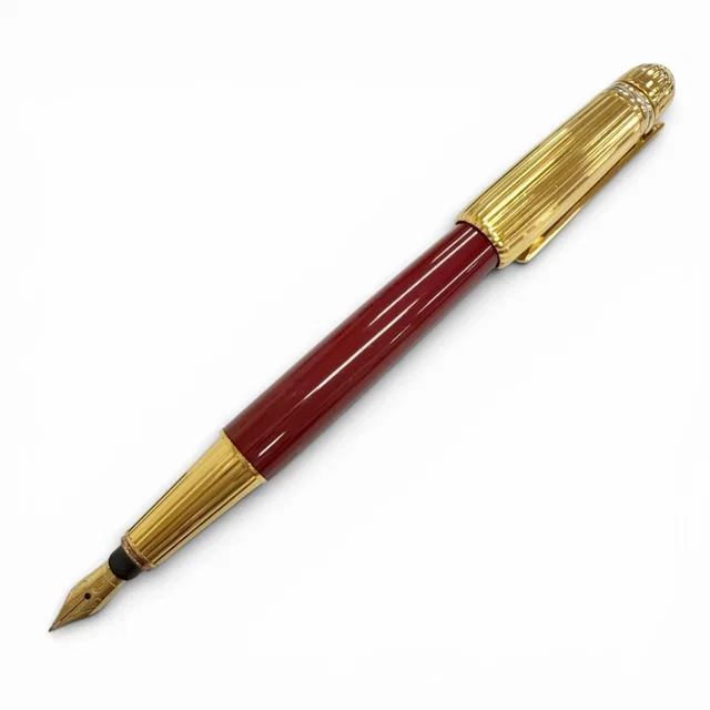 Pasha de Cartier Au750 Fountain Pen in Resin from LuxUness