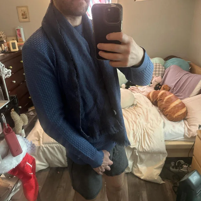 Versace Women's Scarf - Blue/Navy in blue Wool from Depop, photo 1 of 1