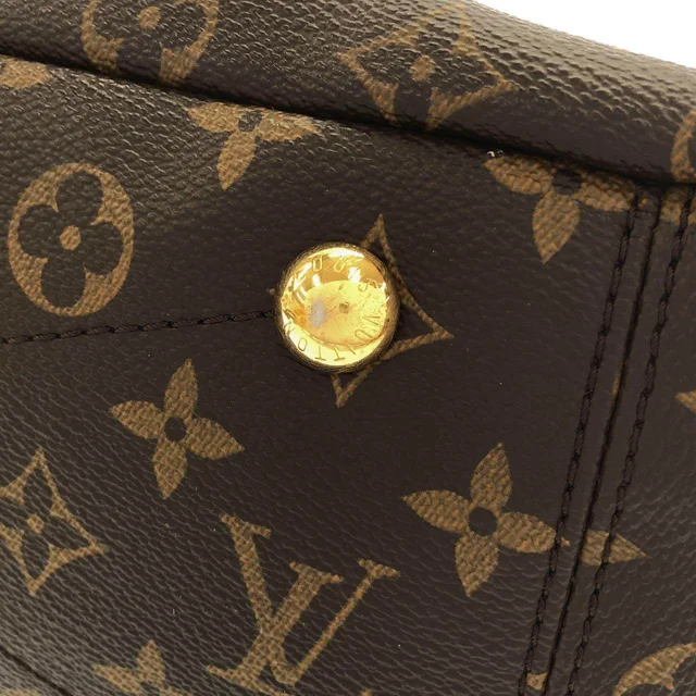 Louis Vuitton Pallas Monogram Bag in Brown Canvas from LuxUness, photo 3 of 10