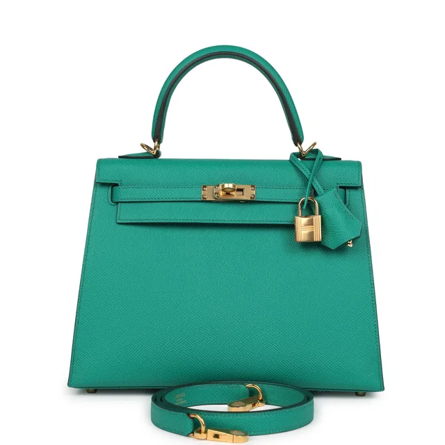 Hermès Kelly Sellier 25 Vert Jade Epsom Gold Hardware in Green Epsom leather from Madison Avenue Couture