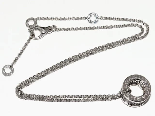 Bvlgari B.zero1 Au750 Diamond Pendant Necklace from LuxUness, photo 2 of 2