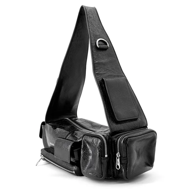 Balenciaga Super Busy Shoulder Bag Black762516 Leather in Leather from GALLERY RARE, photo 2 of 3
