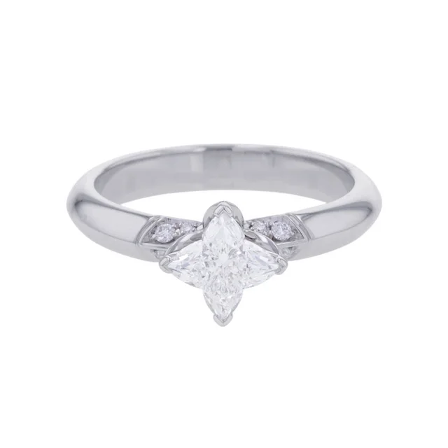 Louis Vuitton Diamond Solitaire Star Ring Size 49/#9Q9U00F Pt950 from GALLERY RARE, photo 1 of 1
