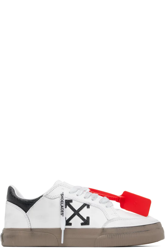 White Vulcanized Low Vintage Sneakers