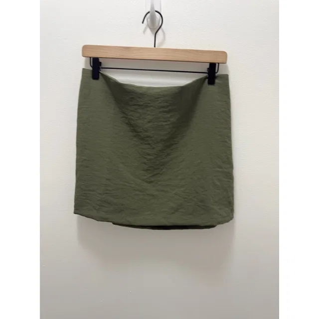 Christian Lacroix Made In Italy Olive Green Mini Skirt Size 8 Z Textured Solid in green from Poshmark