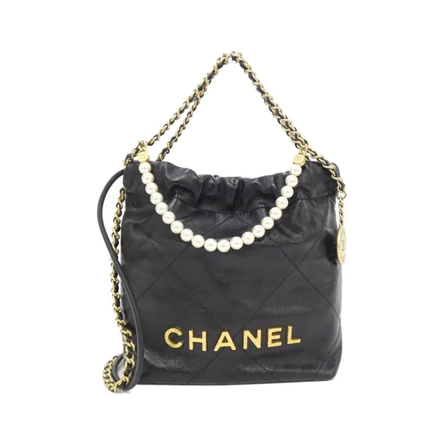 Chanel シャネル シャネル22 ライン MINI AS3980 バッグ in BLACK(ブラック) / MAT GOLD(マットゴールド)金具 from KOMEHYO