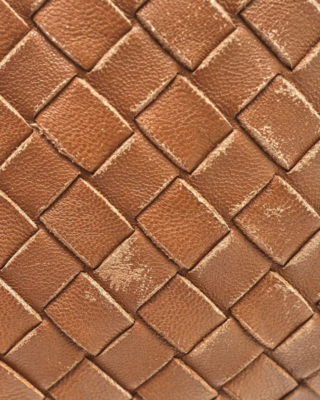 Bottega Veneta Intrecciato Veneta Hobo Bag in Woven leather from A Retro Tale, photo 7 of 10