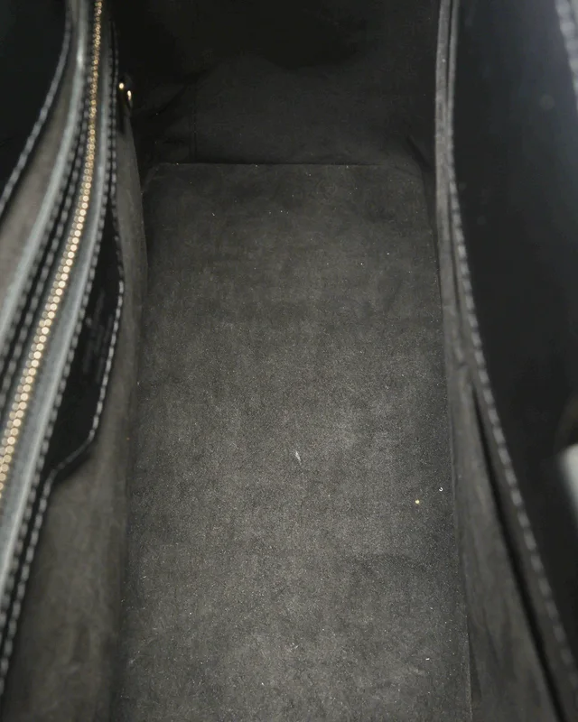 Louis Vuitton Epi Mirabeau MM Tote Bag in Leather from A Retro Tale, photo 6 of 9