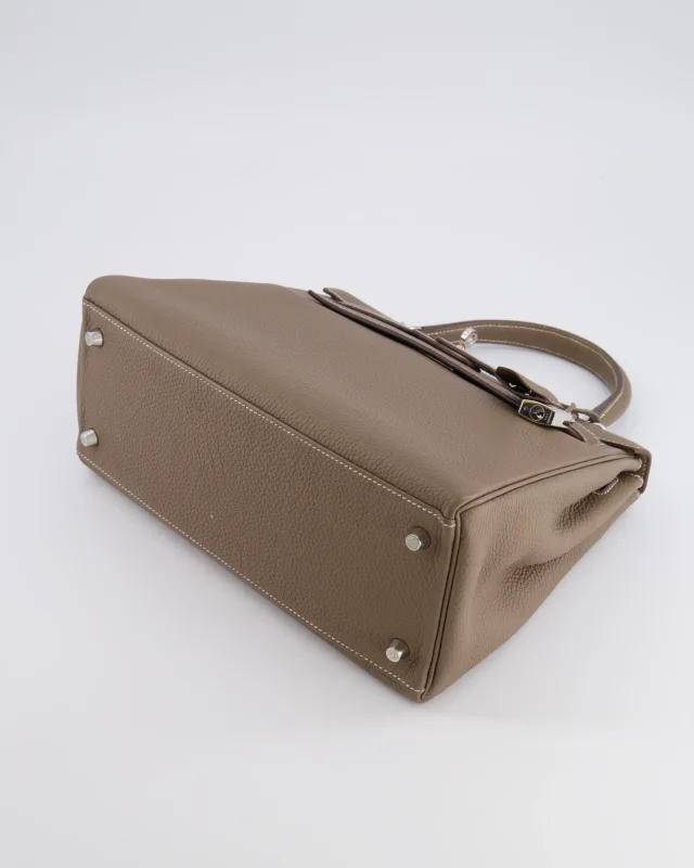 Hermès Kelly 28 Retourne Bag in Taupe Togo leather from Sellier, photo 21 of 23