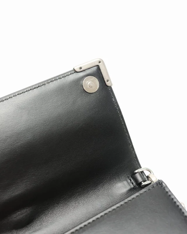 Prada Cahier Chain Crossbody bag in Leather from A Retro Tale, photo 7 of 8