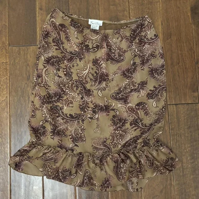 FRED Women's Skirt - Brown/Multi - 12 from Depop
