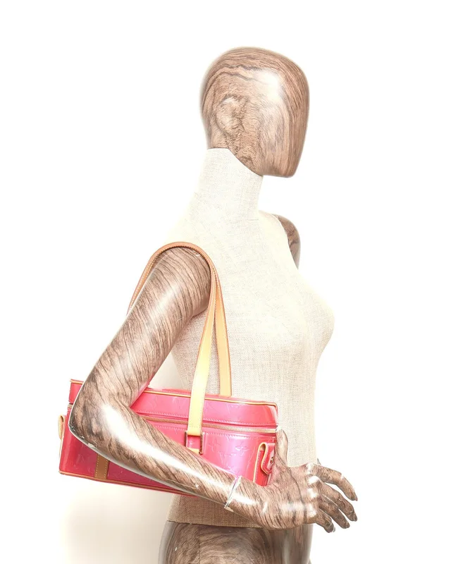 Louis Vuitton Vernis Sullivan Horizontal Bag in Leather from A Retro Tale, photo 8 of 8