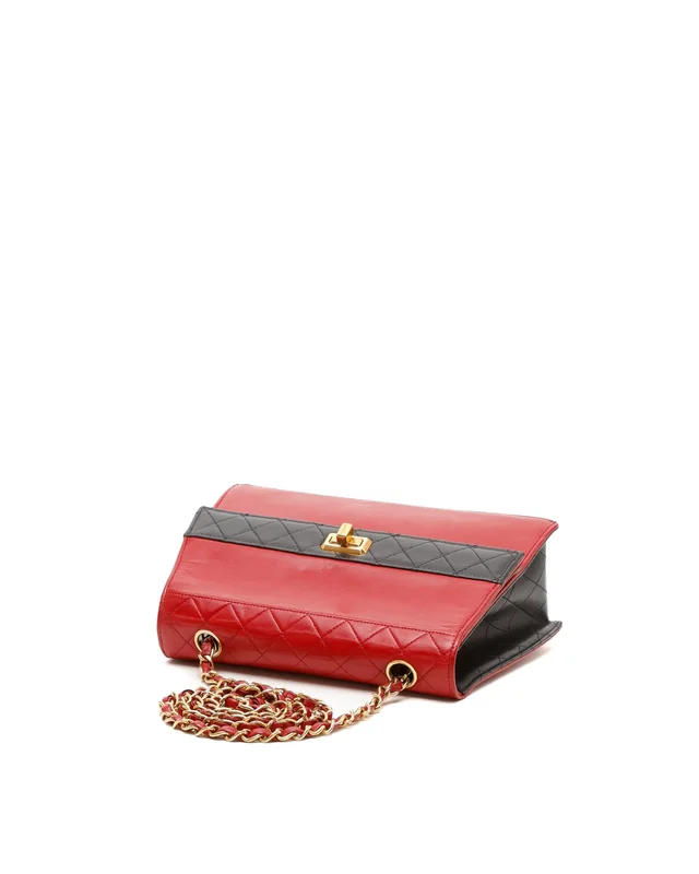Chanel Leather Turnlock Chain Shoulder Bag (Red/Black) in Black Leather from A Retro Tale, photo 4 of 10