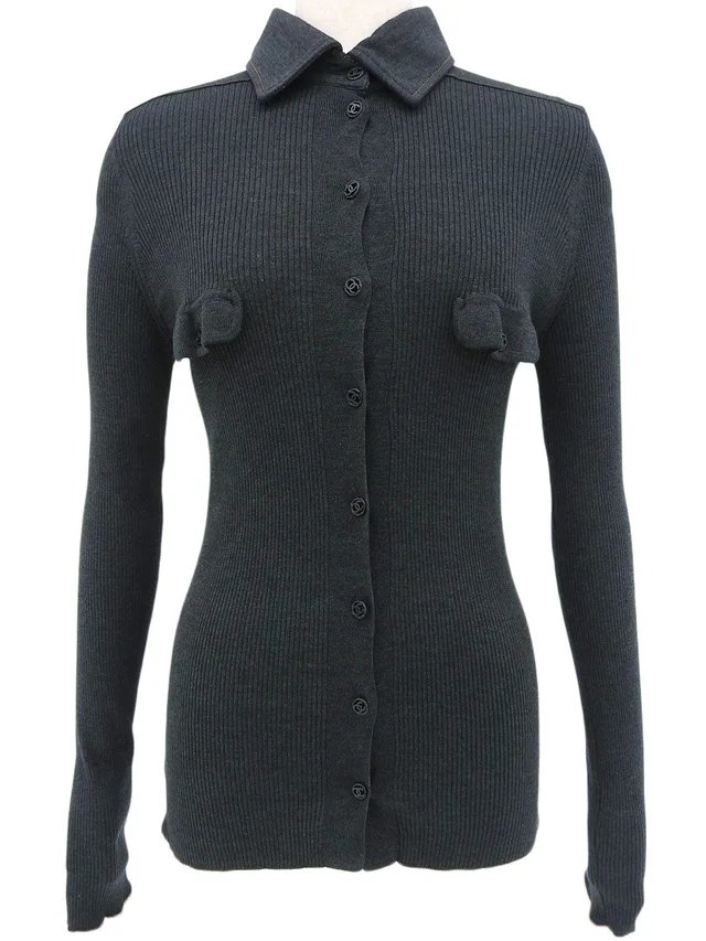 Chanel CC mark button knit cardigan #40 Gray in Grey Silk from VINTAGE QOO TOKYO, photo 2 of 2