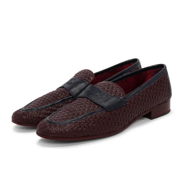 Chanel CC Loafers 38.5 in Burgundy & Navy Woven leather from Blue Spinach