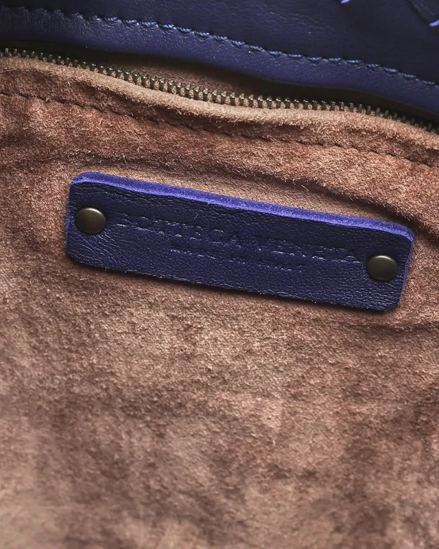 Bottega Veneta Intrecciato Hobo Shoulder Bag in Woven leather from A Retro Tale, photo 8 of 11