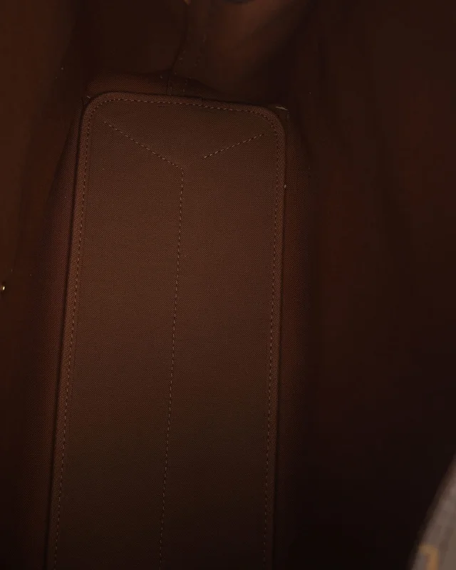 Louis Vuitton Monogram Atlantis GM Bag in Coated canvas from A Retro Tale, photo 6 of 7