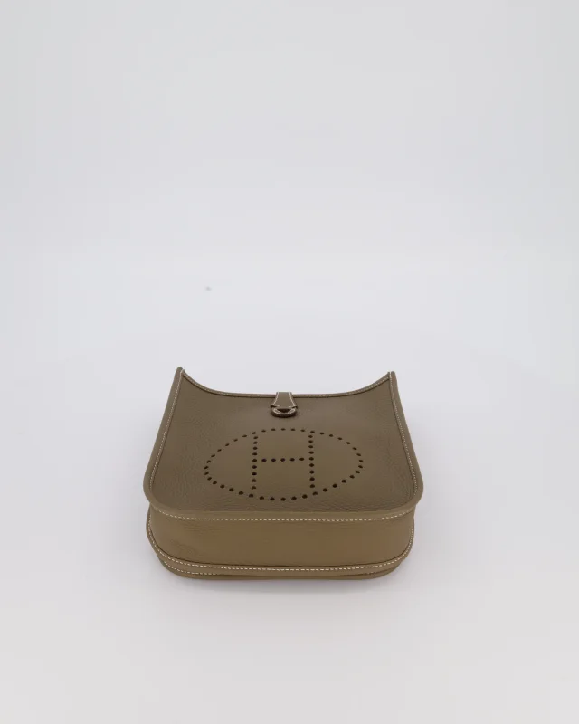Hermès Evelyne III 23 Bag in Taupe Clemence leather from Sellier, photo 19 of 19