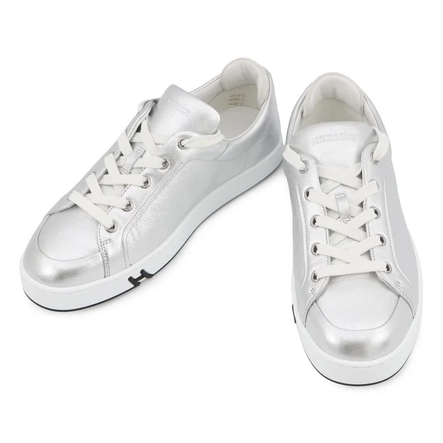 Hermès Sneakers Kid ArgentH261027Z 52375 Chèvre Metallize Size 37.5 in Goatskin from GALLERY RARE