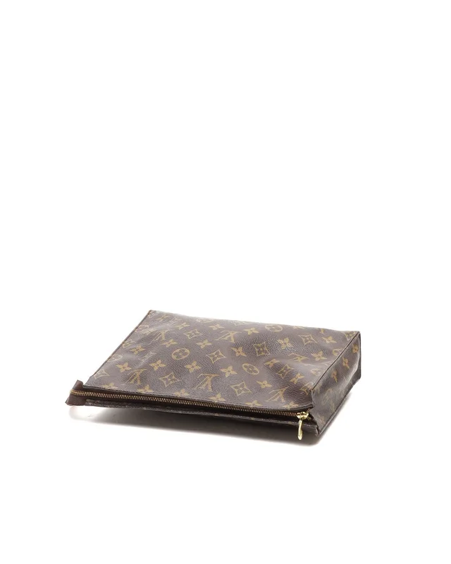Louis Vuitton Monogram Toiletry Pouch 26 in Coated canvas from A Retro Tale, photo 5 of 8