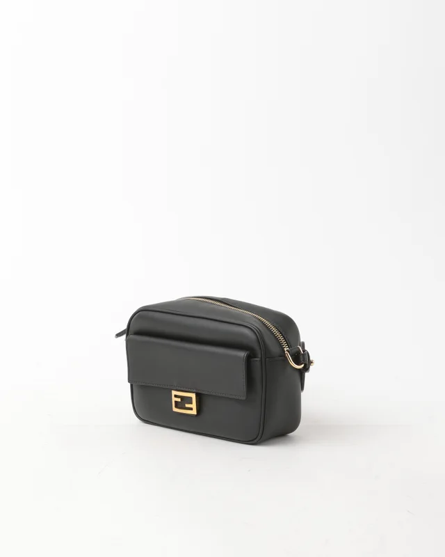 Fendi Camera F Crossbody Bag in Leather from A Retro Tale, photo 2 of 7