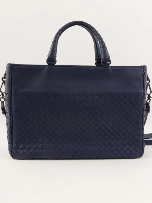 Bottega Veneta Trapeze 2-way handbag Navy from VINTAGE QOO TOKYO, photo 2 of 11