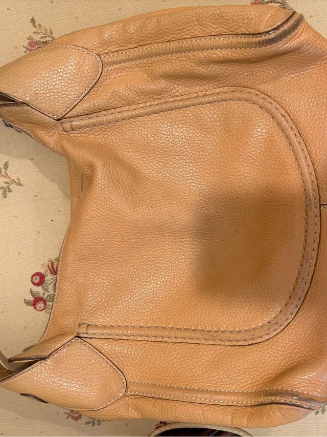 Tod's Beige Leather Shoulder Bag - Women's Everyday Hobo in brown|neutral Leather from Poshmark, photo 13 of 13