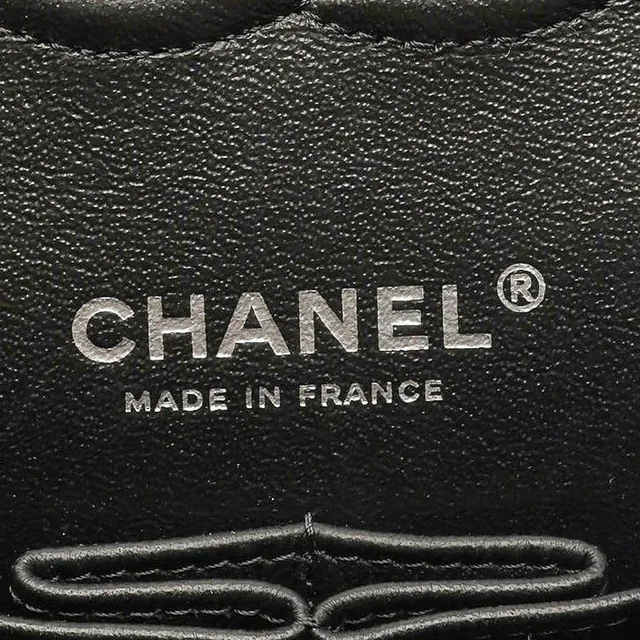 Chanel Classic Medium Patent Double Flap Bag in Patent leather from A Retro Tale, photo 6 of 8
