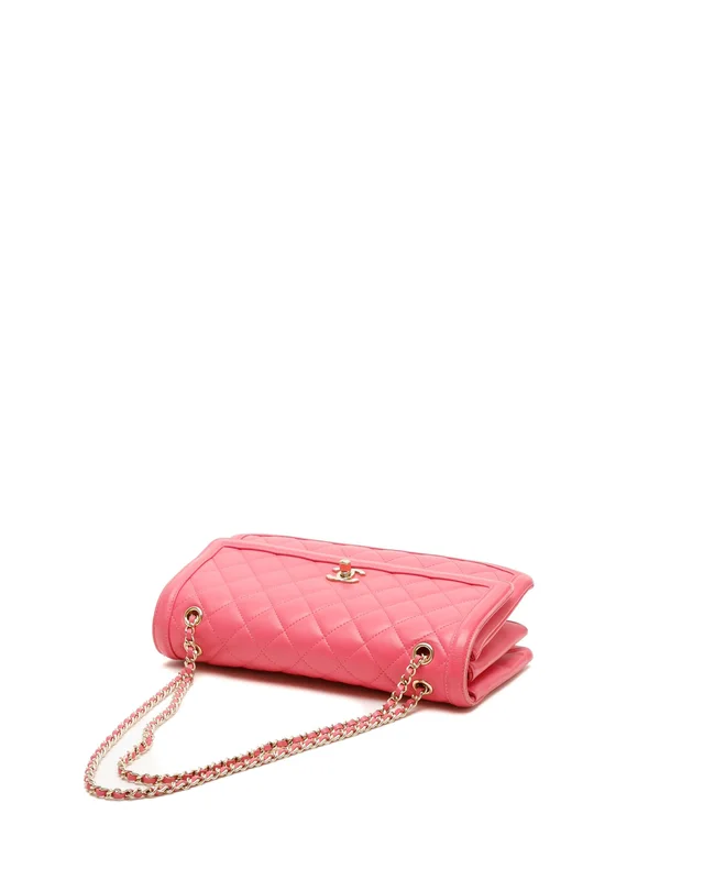 Chanel Accordion Single Flap Bag in Leather from A Retro Tale, photo 4 of 10